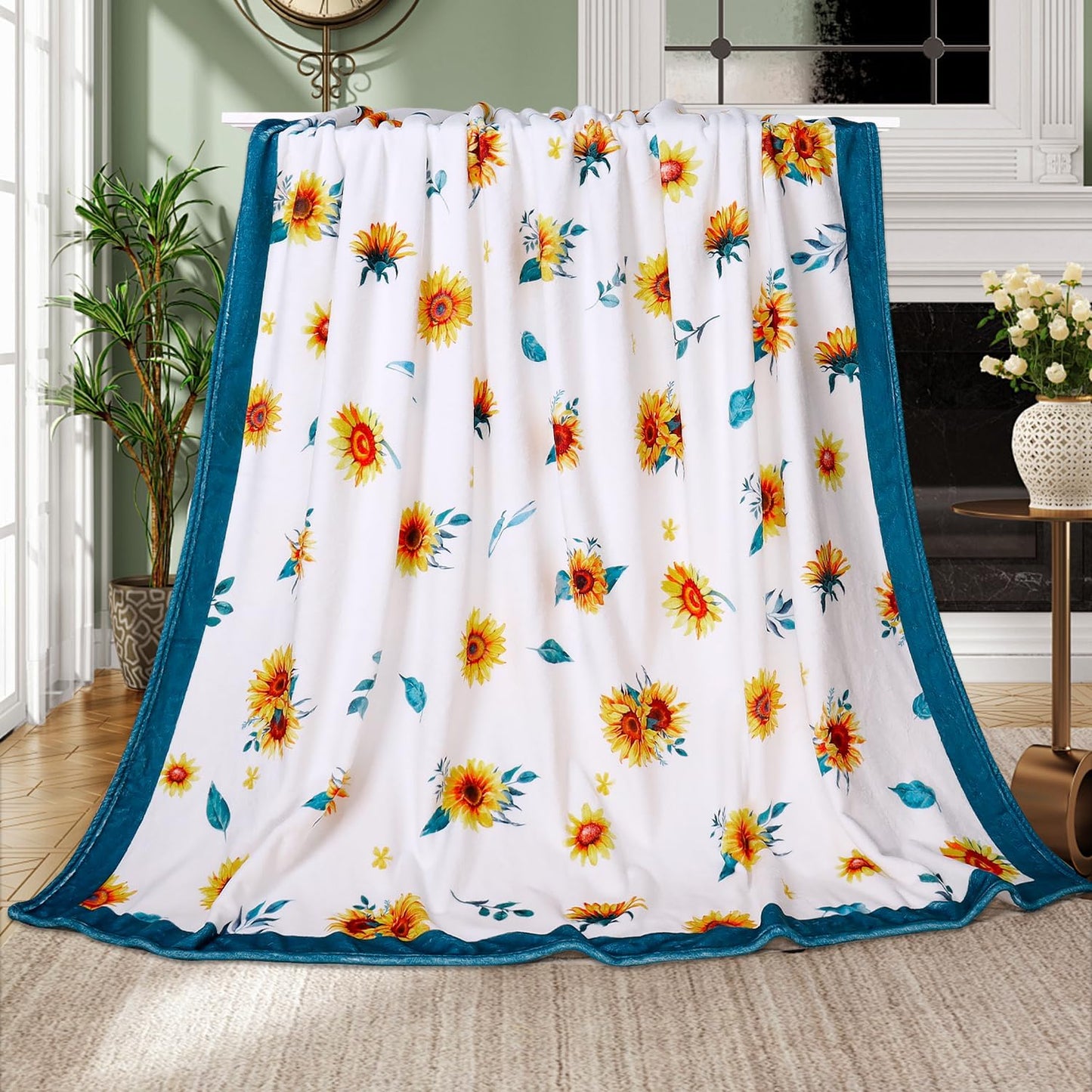Colorful Wildflowers Throw Blanket Botanical Plant Bed Blanket Watercolor Floral Flower Blankets Soft Flannel Fleece Throw Blanket Boho Cozy Fluffy Plush Blankets 50" X 60"