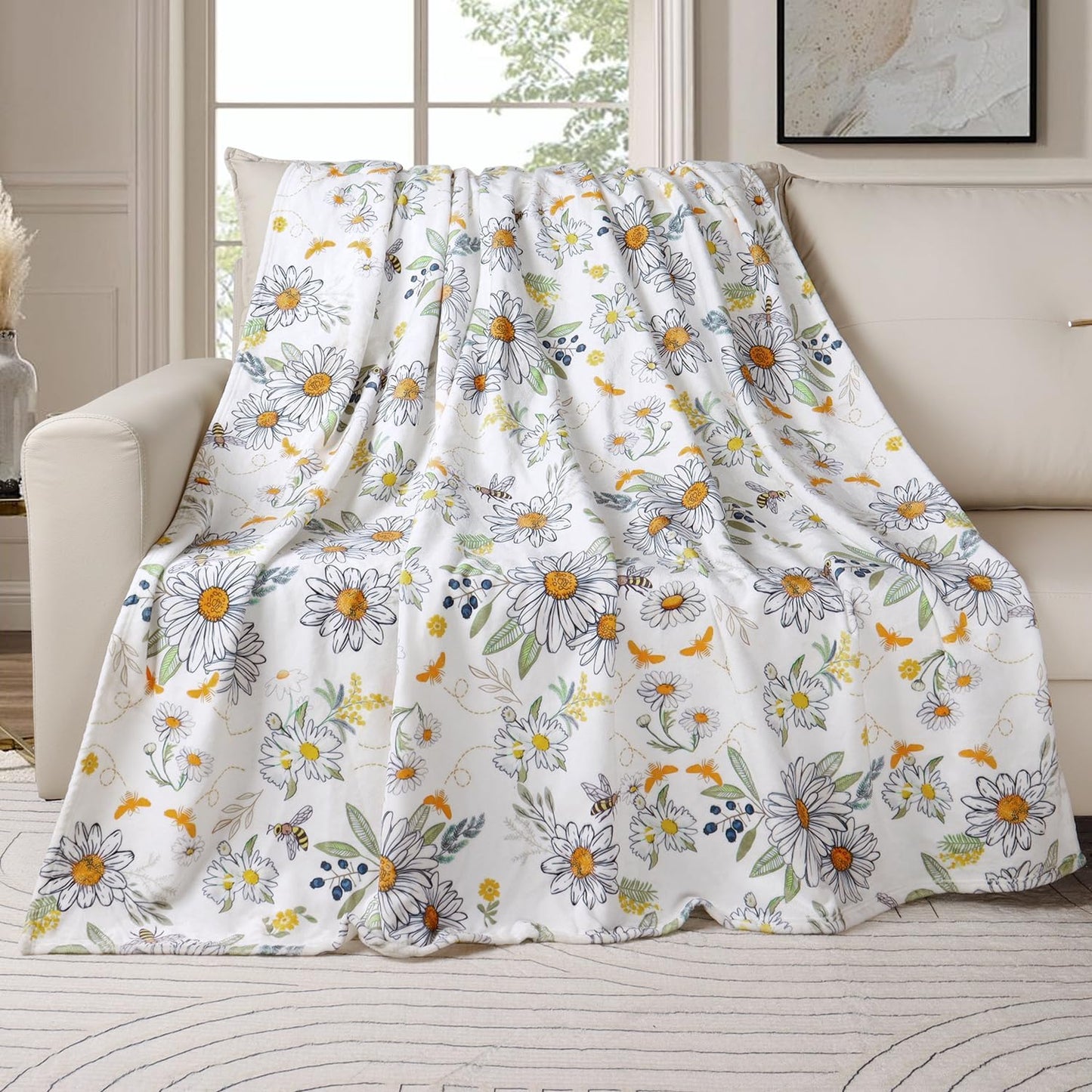Tupmnbry Wildflowers Floral Throw Blanket Botanical Floral Printed Blanket Super Soft Flannel Throw Blanket Lightweight Fluffy Plush Fuzzy Bed Blanket for Bedding Sofa and Travel 50"X60"